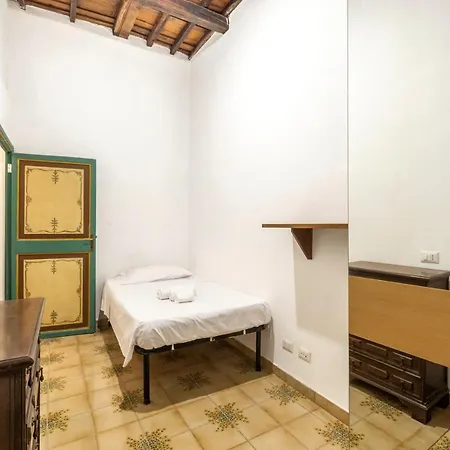 Giulia Appartement Rome